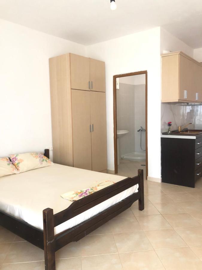Simona'S House Apartment ลูโคเวอ ภายนอก รูปภาพ
