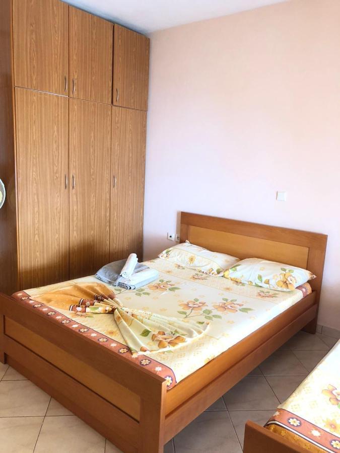 Simona'S House Apartment ลูโคเวอ ภายนอก รูปภาพ